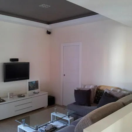 Comodo, Bien Ubicado Parking Gratis Saragozza