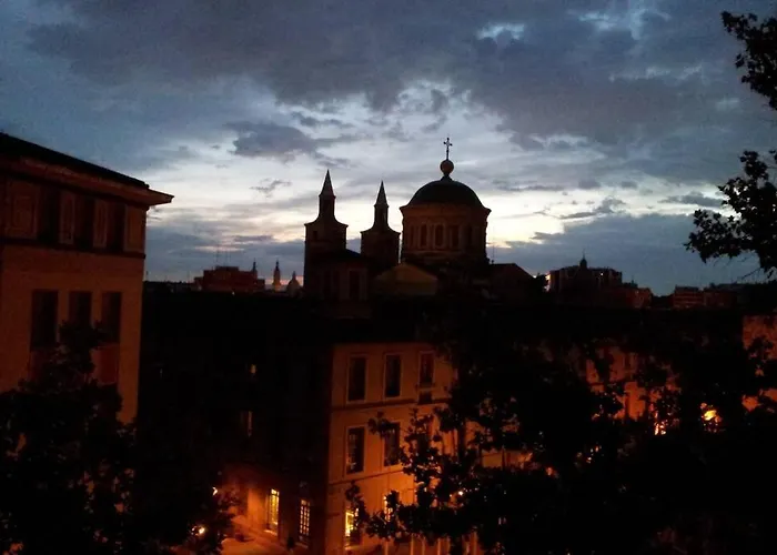 Cómodo, Bien Ubicado Parking Gratis Zaragoza